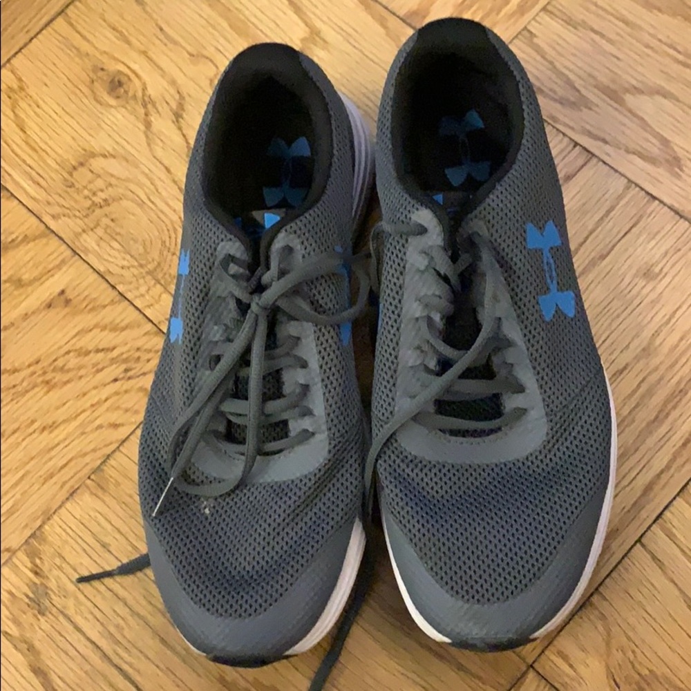 Men’s under armor athletic shoes - size 11.5